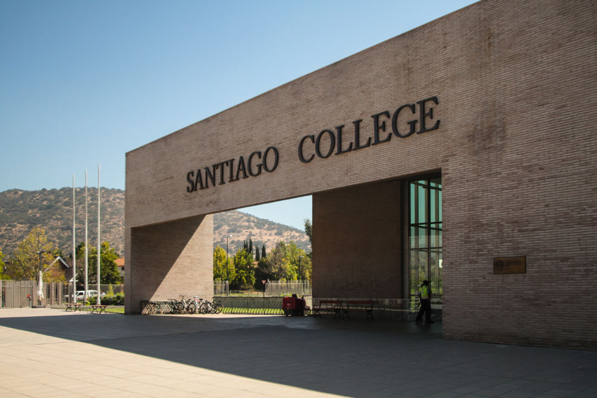 Santiago College 65